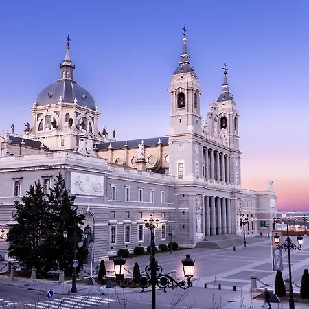 Chueca ★ Gran Via Apartaments Madryt Zewnętrze zdjęcie
